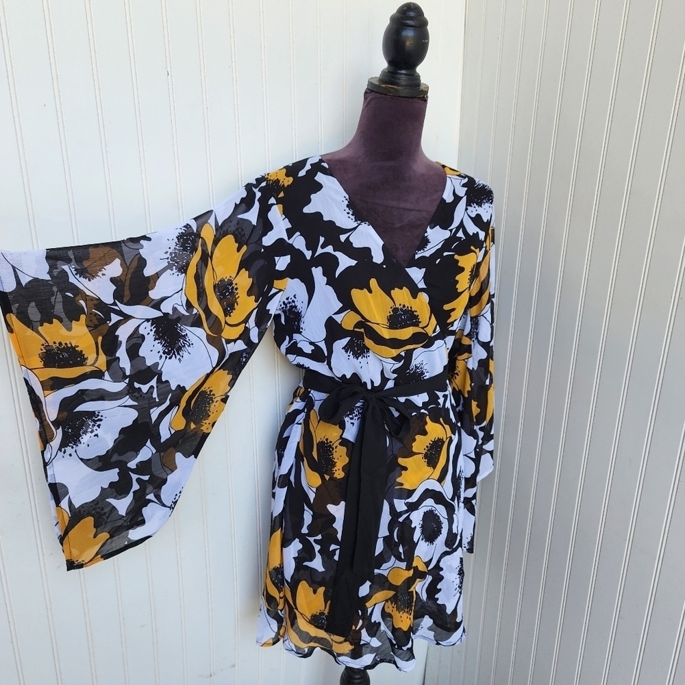 Metrostyle Womens Wrap Dress Sheer Flare Sleeve White Yellow Black Floral 10